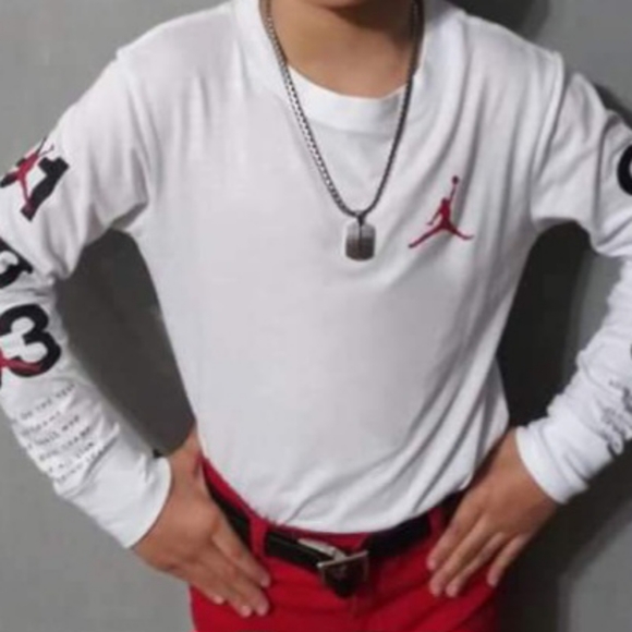 Jordan Boy White signature Letter long sleeve shirt - Picture 2 of 8